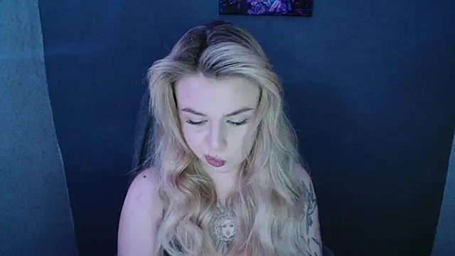 AngelicaHollywood online show from 09-19-25, 09:37