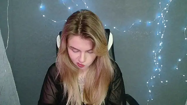 AngelicaHollywood online show from 11-21-25, 09:13