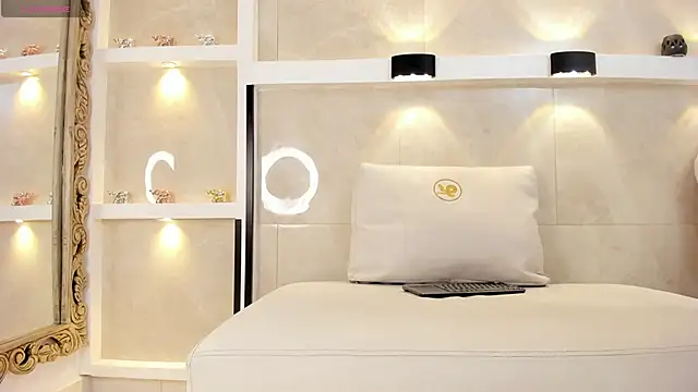 Snapshot of chloe_murray chatting on 09-09-25, 07:24 chloe murray online show from 09-09-25, 07:24