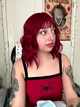 CharmingMaddie online show from 01-10-26, 05:26