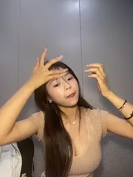 xiaoyu-777 online show from 03-28-26, 02:49