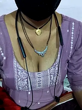 Love-pari077 online show from 01-19-26, 03:16