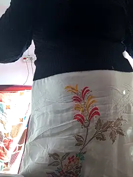 Love-pari077 online show from 02-17-26, 03:47