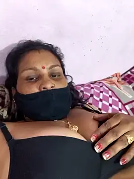 Love-pari077 online show from 02-21-26, 03:46