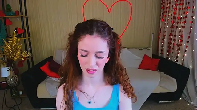 ChristinaConteeree online show from 03-13-26, 07:31