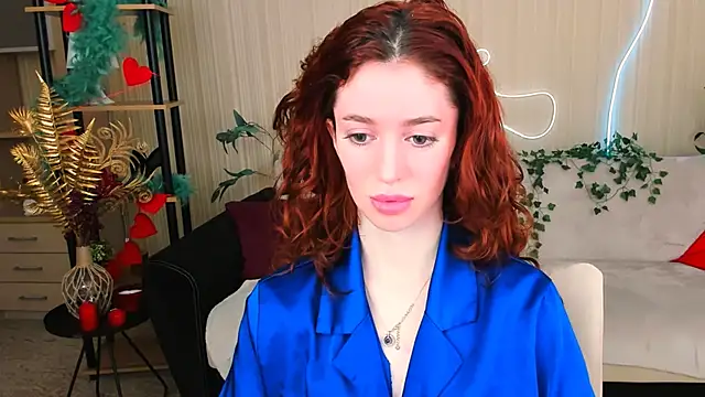ChristinaConteeree online show from 05-30-26, 07:22