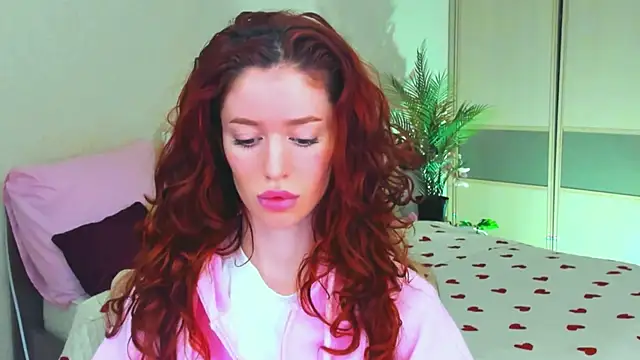 ChristinaConteeree online show from 07-17-26, 07:19