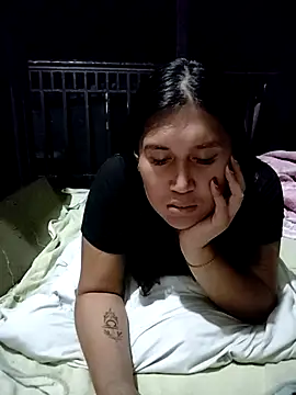 Snapshot of Romantic_Sabrina chatting on 11-01-25, 03:14 Romantic Sabrina online show from 11-01-25, 03:14