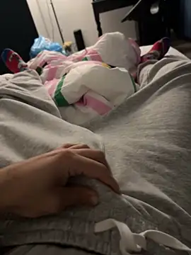 Snapshot of Frankieyyy1 chatting on 11-25-25, 11:16 Frankieyyy1 online show from 11-25-25, 11:16