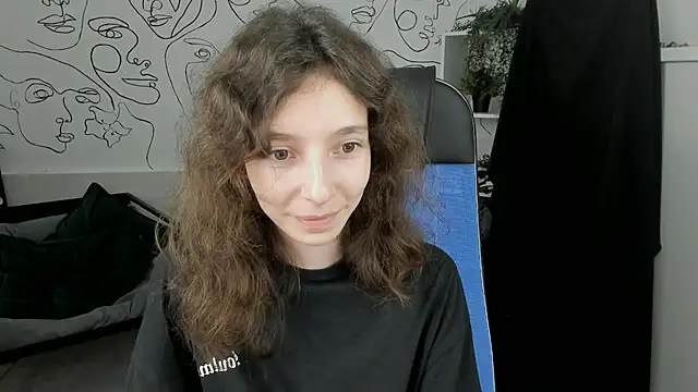 EmmanuellBrown online show from 09-10-25, 01:11