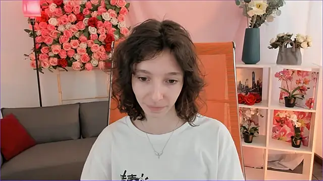 Snapshot of EmmanuellBrown chatting on 02-15-26, 07:51 EmmanuellBrown online show from 02-15-26, 07:51