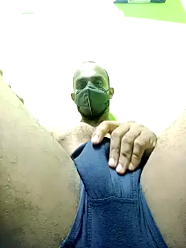 Snapshot of hotblack7 chatting on 01-14-26, 07:30 hotblack7 online show from 01-14-26, 07:30