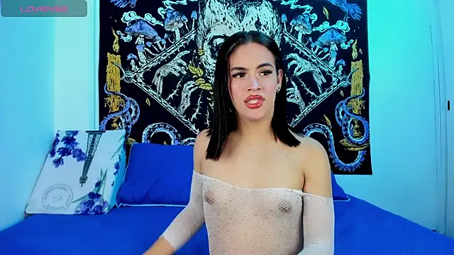 Mafer Osorio online show from 10-08-25, 02:42