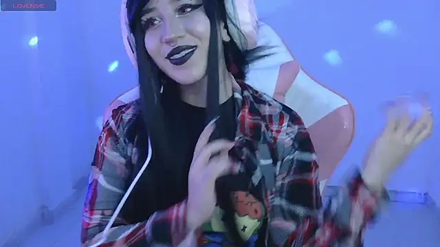 Snapshot of Hachiko_Love chatting on 10-21-25, 03:18 Hachiko Love online show from 10-21-25, 03:18