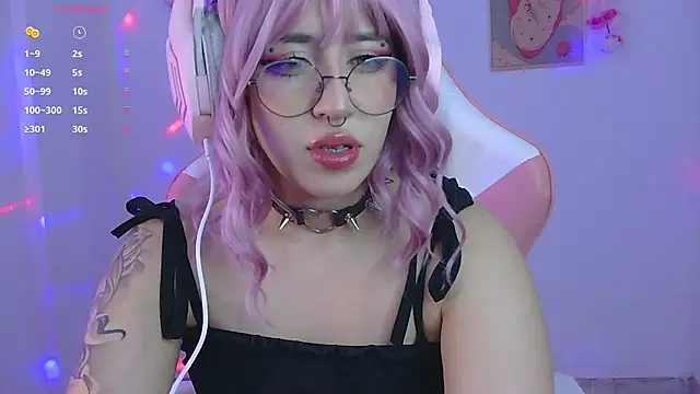 Snapshot of Hachiko_Love chatting on 11-07-25, 12:32 Hachiko Love online show from 11-07-25, 12:32