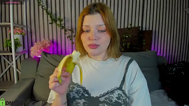 Michele Greenn online show from 03-01-26, 01:07