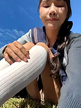 Adora188 online show from 11-21-25, 04:33