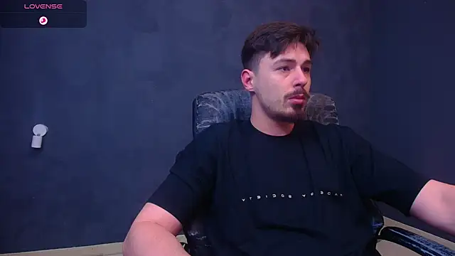 EnzoRace online show from 12-22-25, 05:59