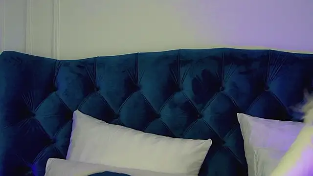 StacyEvances online show from 02-09-26, 06:23