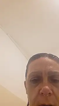 SparklesB1tch online show from 05-15-26, 04:58