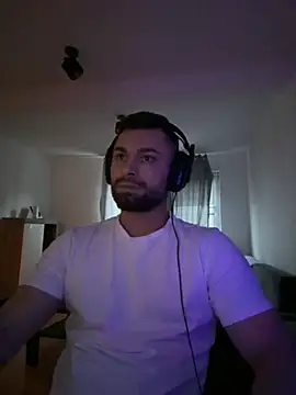 Snapshot of irimiea1729 chatting on 02-06-26, 04:21 irimiea1729 online show from 02-06-26, 04:21