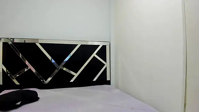 iisabella noa online show from 09-11-25, 12:38