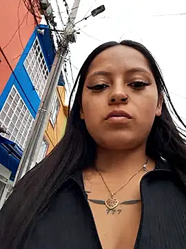 Snapshot of LunaHot_777 chatting on 11-10-25, 06:29 LunaHot 777 online show from 11-10-25, 06:29