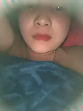 NguyenMyy online show from 12-22-25, 07:44