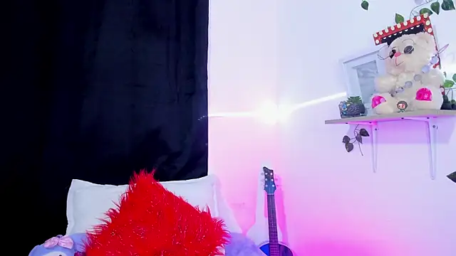 Cooperrosscute233 online show from 10-12-25, 03:11