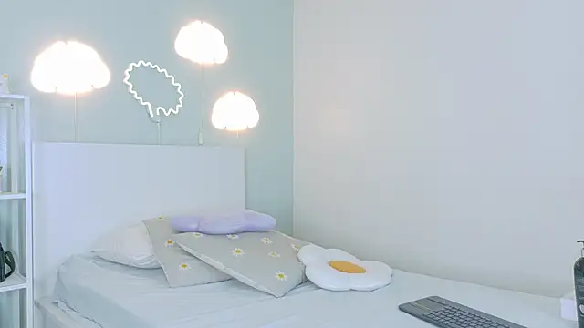 SamaGrey   online show from 12-15-25, 11:36