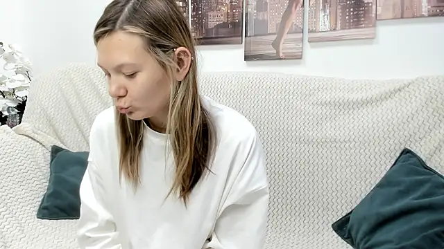 Sunny Sammy online show from 09-22-25, 01:18