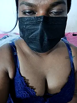 Snapshot of chubybabi chatting on 10-19-25, 06:47 chubybabi online show from 10-19-25, 06:47