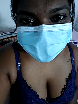 Snapshot of chubybabi chatting on 11-10-25, 06:01 chubybabi online show from 11-10-25, 06:01