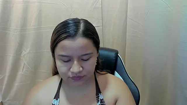 Snapshot of ElaBourn_ chatting on 05-08-26, 03:50 ElaBourn online show from 05-08-26, 03:50