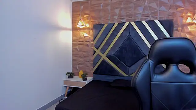 Snapshot of Emmaa_white_ chatting on 11-26-25, 05:14 Emmaa white online show from 11-26-25, 05:14