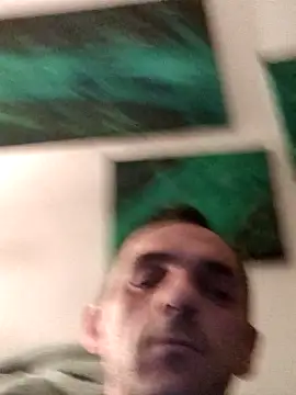 hotmen83 online show from 03-19-26, 10:08