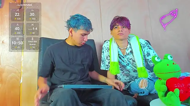 Snapshot of spicy_adonhis chatting on 09-23-25, 12:19 spicy adonhis online show from 09-23-25, 12:19