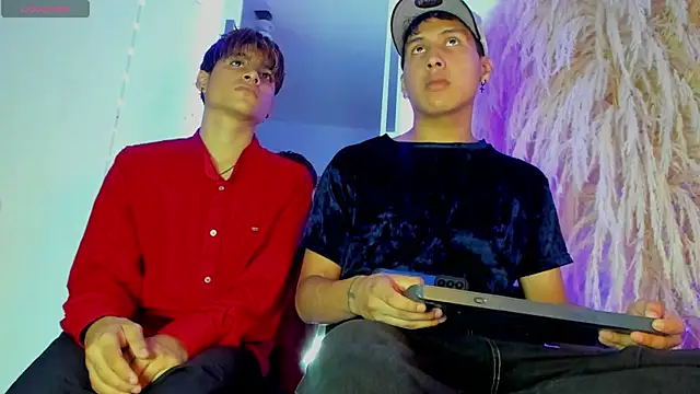 Snapshot of spicy_adonhis chatting on 10-23-25, 07:34 spicy adonhis online show from 10-23-25, 07:34