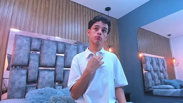 owen  johnson online show from 01-18-26, 11:47