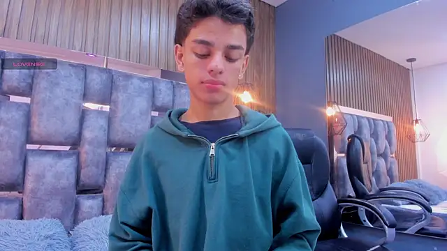 owen  johnson online show from 04-13-26, 11:37