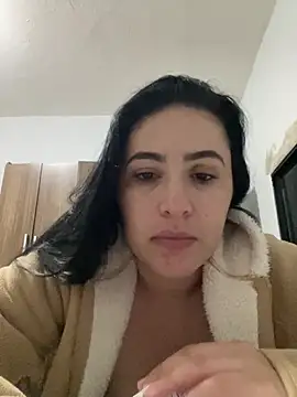 IvettSt  online show from 06-08-26, 04:35