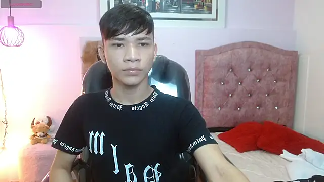 Snapshot of nathanclay chatting on 09-25-25, 03:43 nathanclay online show from 09-25-25, 03:43