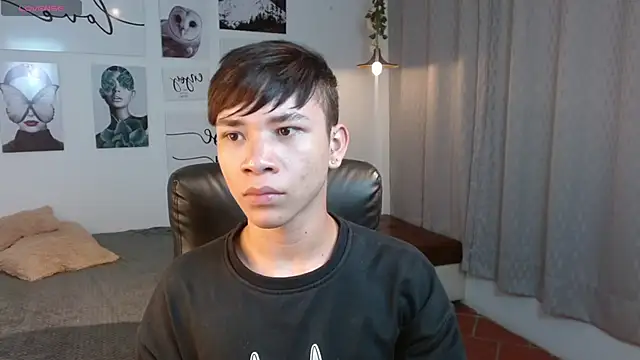 Snapshot of nathanclay chatting on 10-07-25, 03:25 nathanclay online show from 10-07-25, 03:25