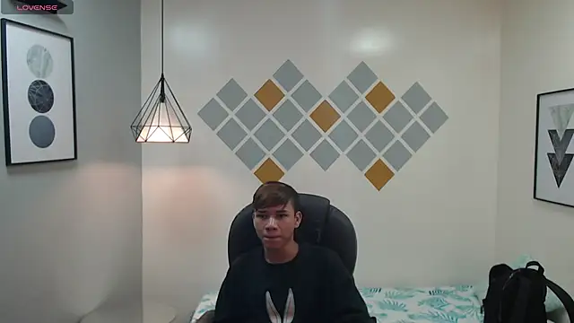 Snapshot of nathanclay chatting on 11-25-25, 04:01 nathanclay online show from 11-25-25, 04:01