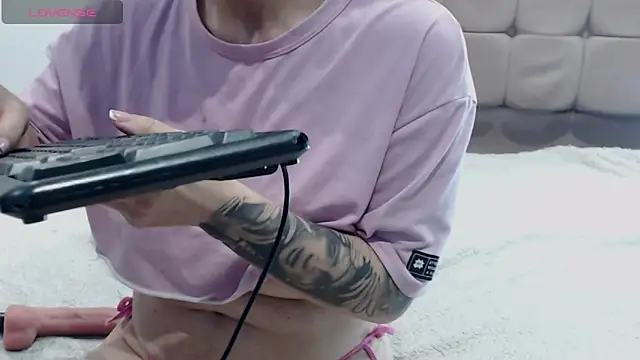 Snapshot of HotAss_Hally chatting on 10-03-25, 11:02 HotAss Hally online show from 10-03-25, 11:02