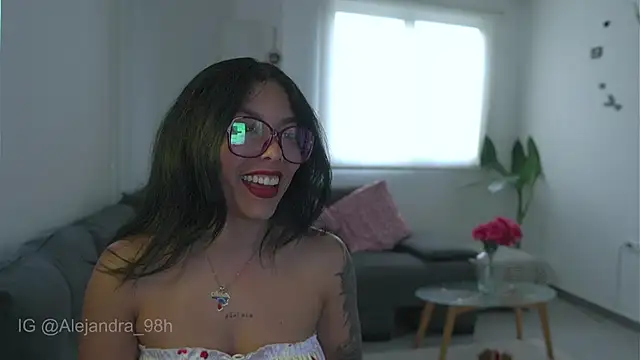 kyria 1 online show from 01-16-26, 09:41