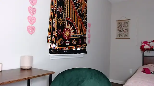 Snapshot of Cherribombzz chatting on 02-07-26, 04:54 Cherribombzz online show from 02-07-26, 04:54