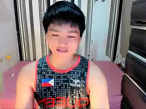 Mister officer69 online show from 04-01-26, 10:18