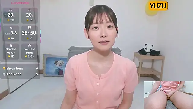 Snapshot of yuzukichi_jp chatting on 09-28-25, 05:02 yuzukichi jp online show from 09-28-25, 05:02