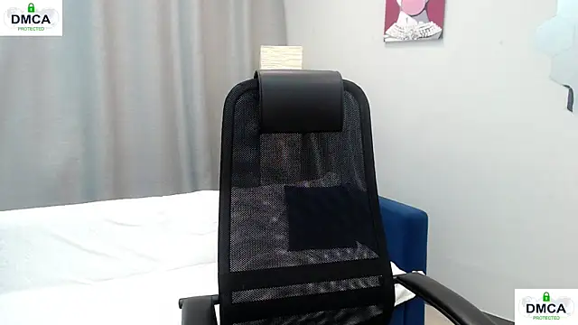 Snapshot of Pion_01 chatting on 12-23-25, 05:16 Pion 01 online show from 12-23-25, 05:16